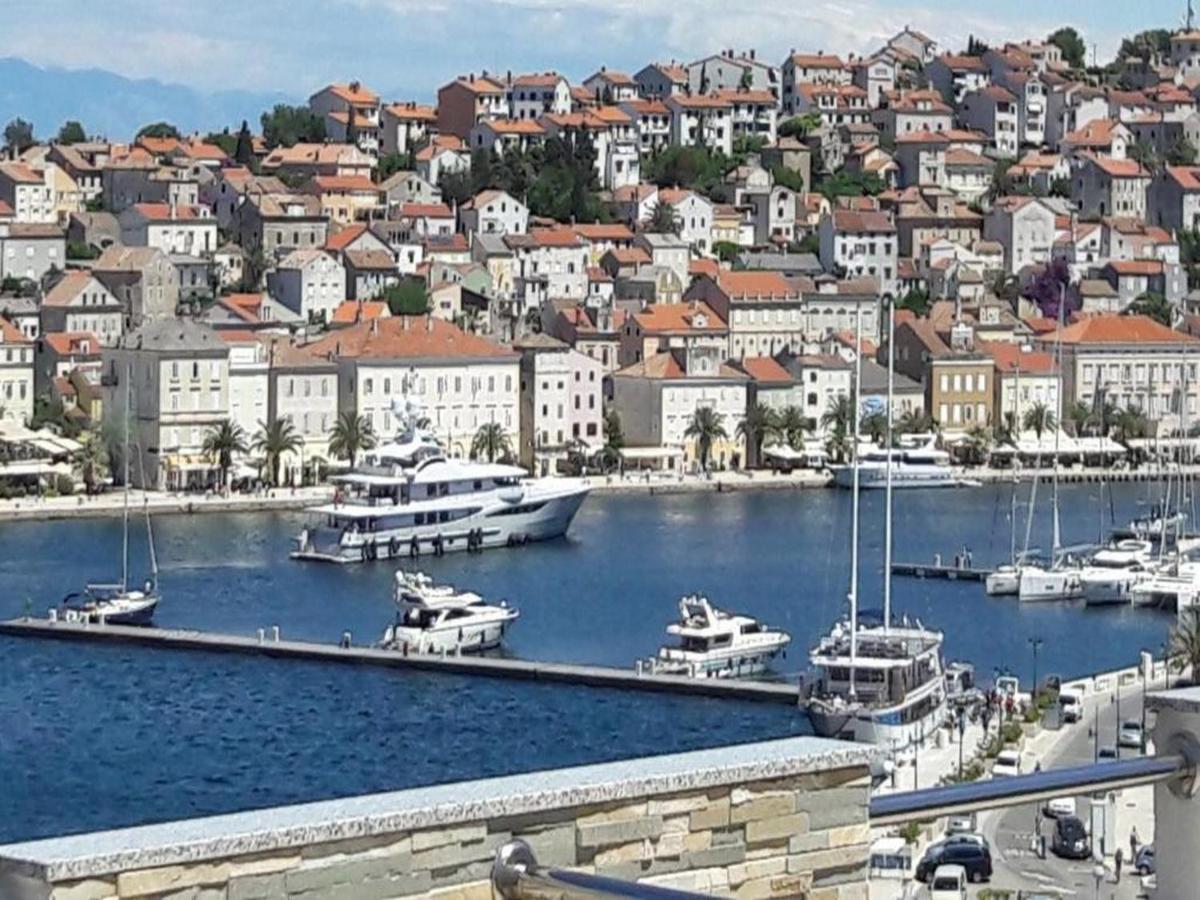 Apartments Joni Cikat Mali Lošinj Extérieur photo