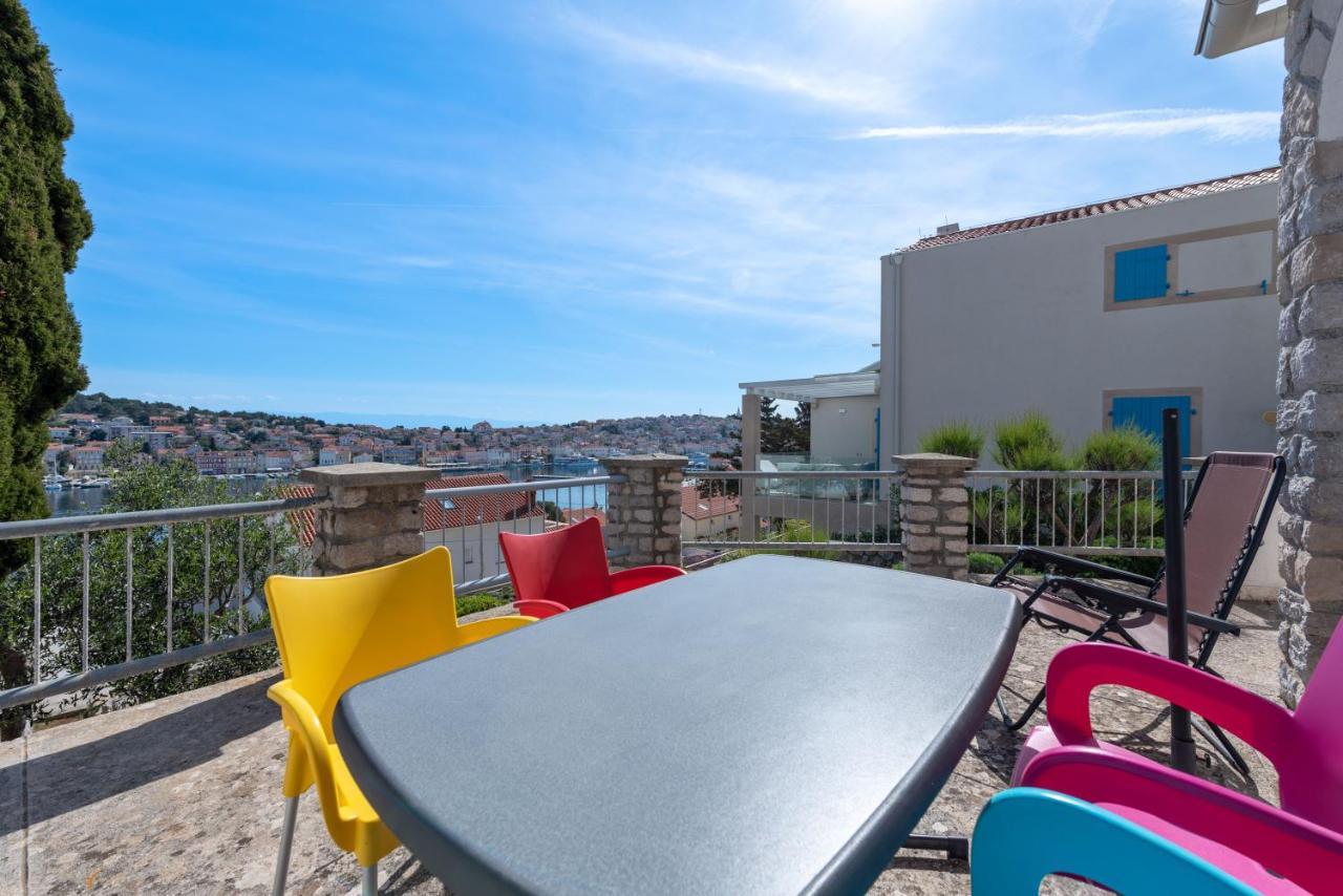 Apartments Joni Cikat Mali Lošinj Extérieur photo