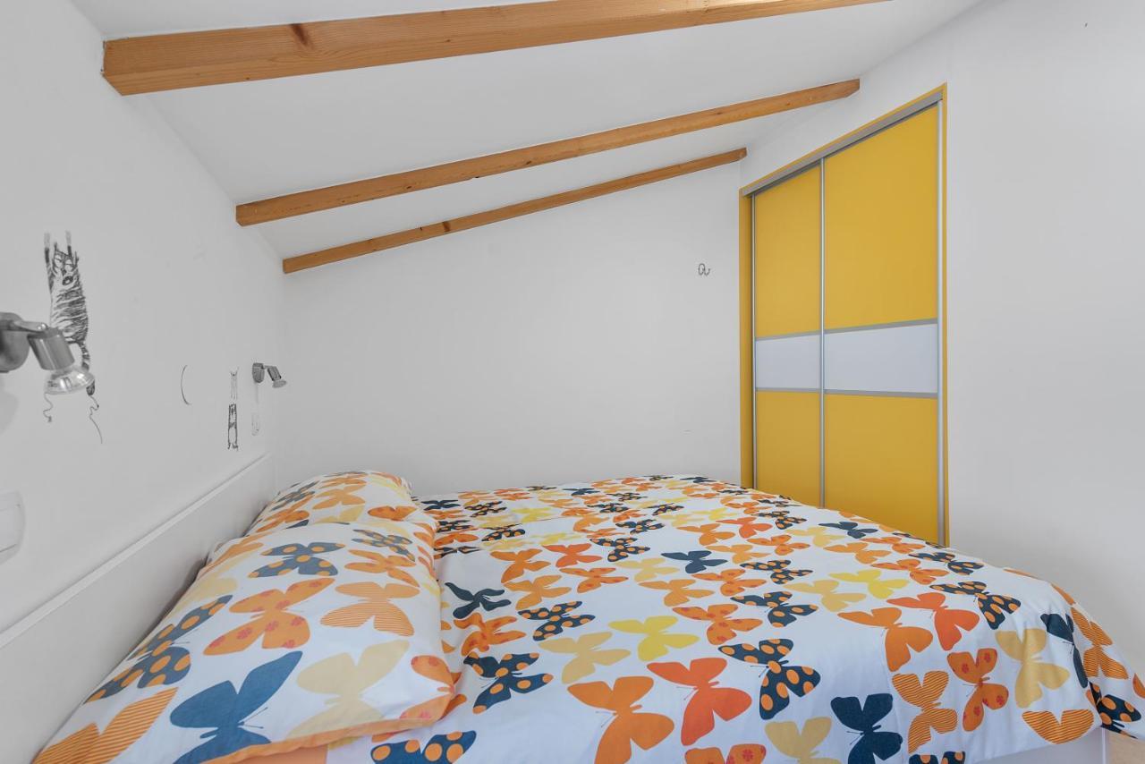 Apartments Joni Cikat Mali Lošinj Extérieur photo