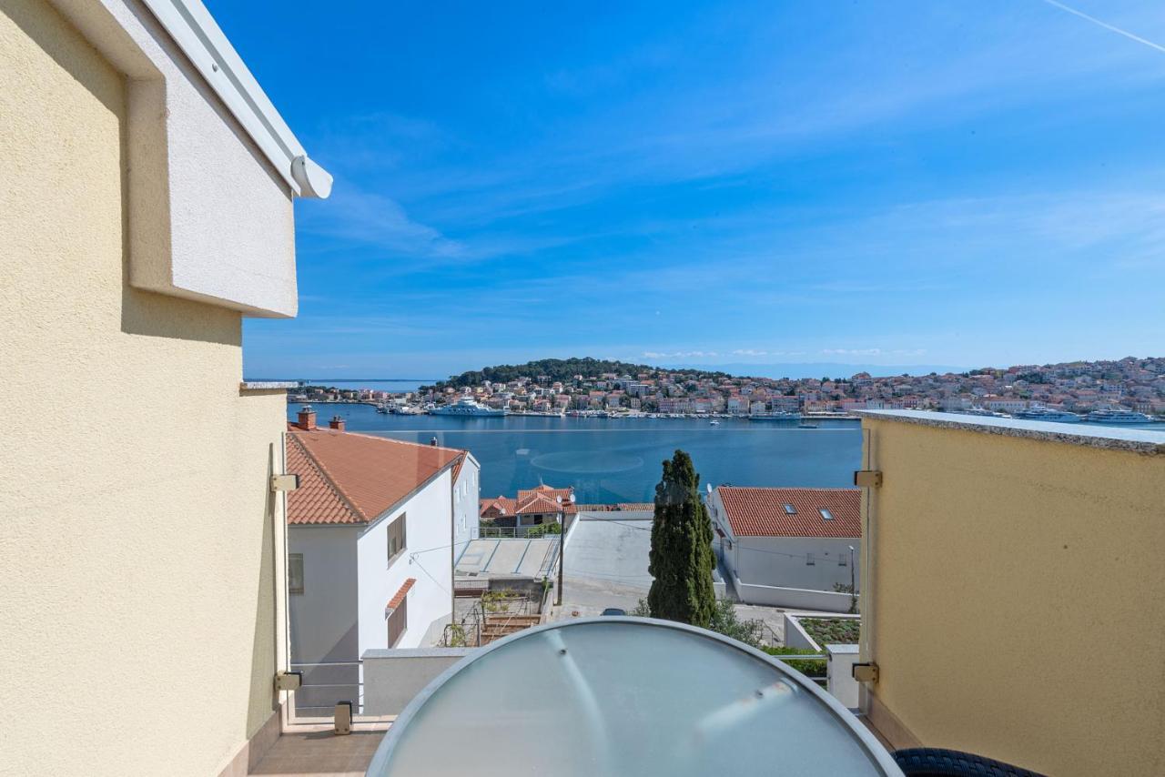 Apartments Joni Cikat Mali Lošinj Extérieur photo