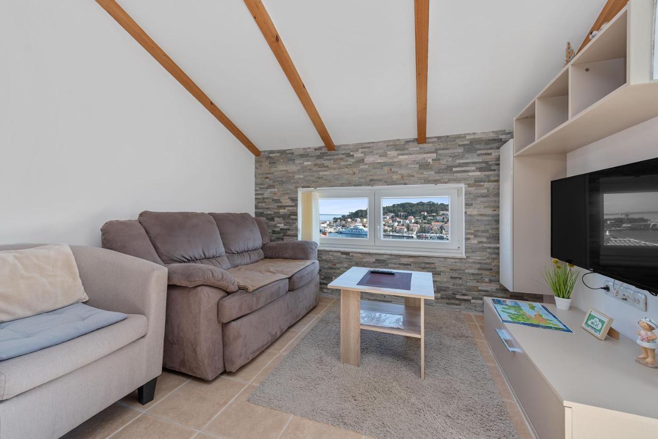 Apartments Joni Cikat Mali Lošinj Extérieur photo